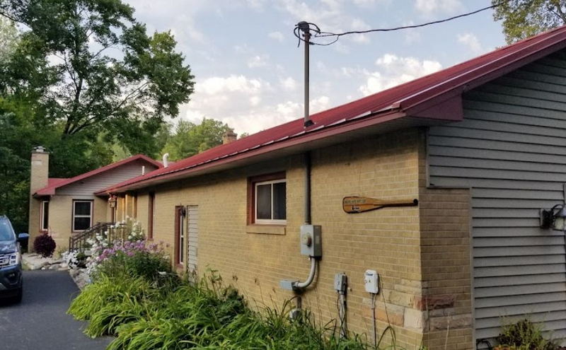 Red Moose Lodge - From Web Listing (newer photo)